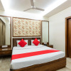 Отель OYO Townhouse 620 Hotel Surya, фото 5