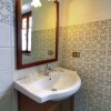 Отель Spacious Villa in Monte San Savino with Swimming Pool, фото 16