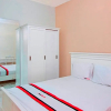 Отель RedDoorz near Atmajaya University, фото 1