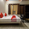 Отель OYO 19937 Hotel Rajkamal International, фото 11