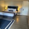 Отель Seabreeze Hotel, фото 3