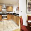 Отель Marlin Apartments Stratford, фото 16
