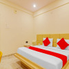 Отель Super OYO Flagship Landcorp Hotels Near Shilparamam, фото 5