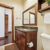 Отель Water Dance Retreat 4 Bedroom Townhouse by RedAwning, фото 30