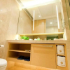 Отель Yishang Baoli Shimao International Apartment, фото 32