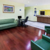 Отель Days Inn & Suites by Wyndham Harvey / Chicago Southland, фото 3