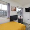 Отель Flat 6 - Apartment for 4 in Town Centre, фото 3