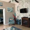 Отель Ocean Blue And Ocean Breezes 2 Bedroom Home, фото 4