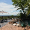 Отель Victoria Falls Safari Suites, фото 6
