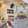 Отель Eclectic Eagle-vail Condo: 2 Miles to Beaver Creek, фото 2