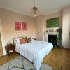 Отель Dreamy 3BD House W/large Patio - Stoke Newington!, фото 5