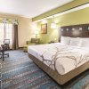 Отель La Quinta Inn & Suites by Wyndham Dallas Grand Prairie South, фото 31