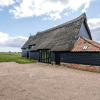 Отель Harvest Cottage, Valley Farm Barns, Snape, фото 16
