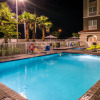 Отель Holiday Inn Express & Suites St. Petersburg - Madeira Beach, an IHG Hotel, фото 16