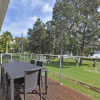 Отель Wangi Lakehouse - renovated Lake Macquarie lakefront Location, фото 7