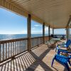 Отель West Beach - Stay On The Sand! Gulf Views Galore, Only Steps To The Shore! 4 Bedroom Home by RedAwni, фото 31