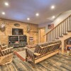 Отель Rustic Hollister Cabin - 5 Mi to Downtown Branson, фото 8