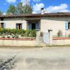 Отель Maison de 4 chambres avec jardin amenage et wifi a Bagnac sur Cele, фото 1