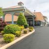 Отель Econo Lodge White Pine Morristown I-81 & I-40 Split, фото 14
