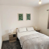 Отель Citrine Suite 4 Bed House in Stoke on Trent, фото 14