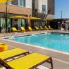 Отель Residence Inn by Marriott Anaheim Brea, фото 8