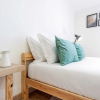 Отель Bright Minimalist Home - 7 Mins From Santos Station, фото 3
