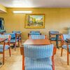 Отель Econo Lodge Inn & Suites, фото 27