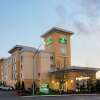 Отель La Quinta Inn & Suites by Wyndham Bellingham в Беллингеме