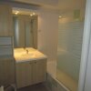 Отель Spacious, 3-bedroom Apartment With Swimming Pool Access and Wifi Nearb, фото 4