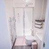 Отель Virexxa Bedford Centre - Deluxe Suite - 2Bed Flat with Free Parking & Gym, фото 9