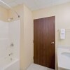 Отель Days Inn West Liberty, фото 14