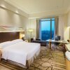 Отель DoubleTree by Hilton Hangzhou East, фото 43