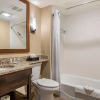 Отель Comfort Inn & Suites, фото 10