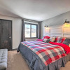 Отель The Bunk House - Ski-in/ski-out at Giant Steps!, фото 7
