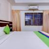 Отель Treebo Trend Primeland Suites, фото 27