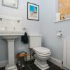 Отель 2 Bedroom Flat in Brixton Sleeps 4, фото 3