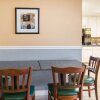 Отель Microtel Inn & Suites by Wyndham Tulsa East, фото 8