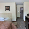 Отель Quality Inn & Suites, фото 4