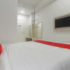 Отель RedDoorz Apartment @ Dramaga Tower, фото 2