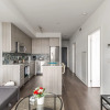 Отель Stylish 1BR Condo Trendy King East, фото 6