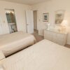 Отель Mai Kai 6A Condo With Bbq, a Block Away From North End Beach by Redawning, фото 5