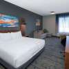 Отель La Quinta Inn & Suites by Wyndham Louisville NE/Old Henry Rd, фото 25