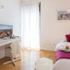 Отель Bright and Cozy Studio Near City Center, фото 14