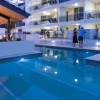 Отель Coolum Seaside Apartments, фото 10