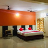 Отель OYO 23440 Hotel Mcc Paradise, фото 4