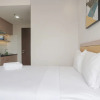 Отель Warm And Minimalist Studio Transpark Bintaro Apartment, фото 4