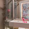 Отель Moxy Vienna Airport, фото 10
