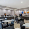Отель Comfort Suites McDonough Atlanta South, фото 25