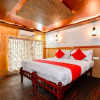 Отель OYO 24920 Indraprastha Royal Castle Sharing Houseboat, фото 6