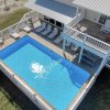Отель Easy Breezy - Waterfront And Wonderful! Private Pool - Pet Friendly! 3 Bedroom Home by RedAwning, фото 14
